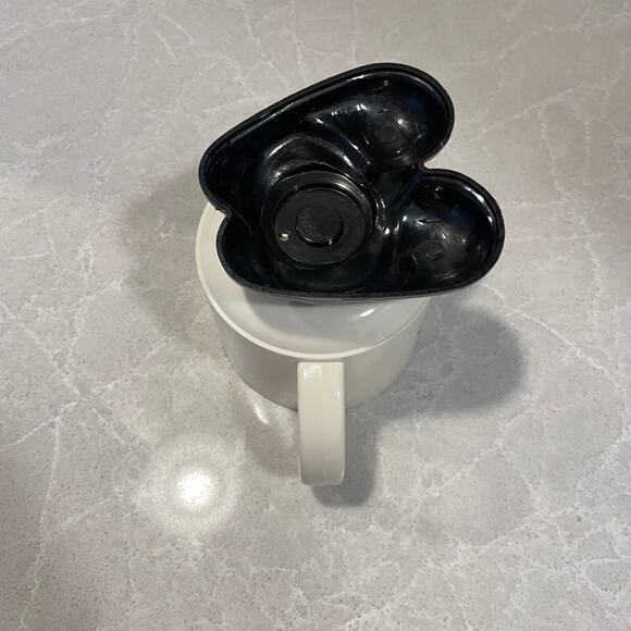 Vintage Mickey Production plastic footed cup with handle Mickey printed face - Picture 5 of 9